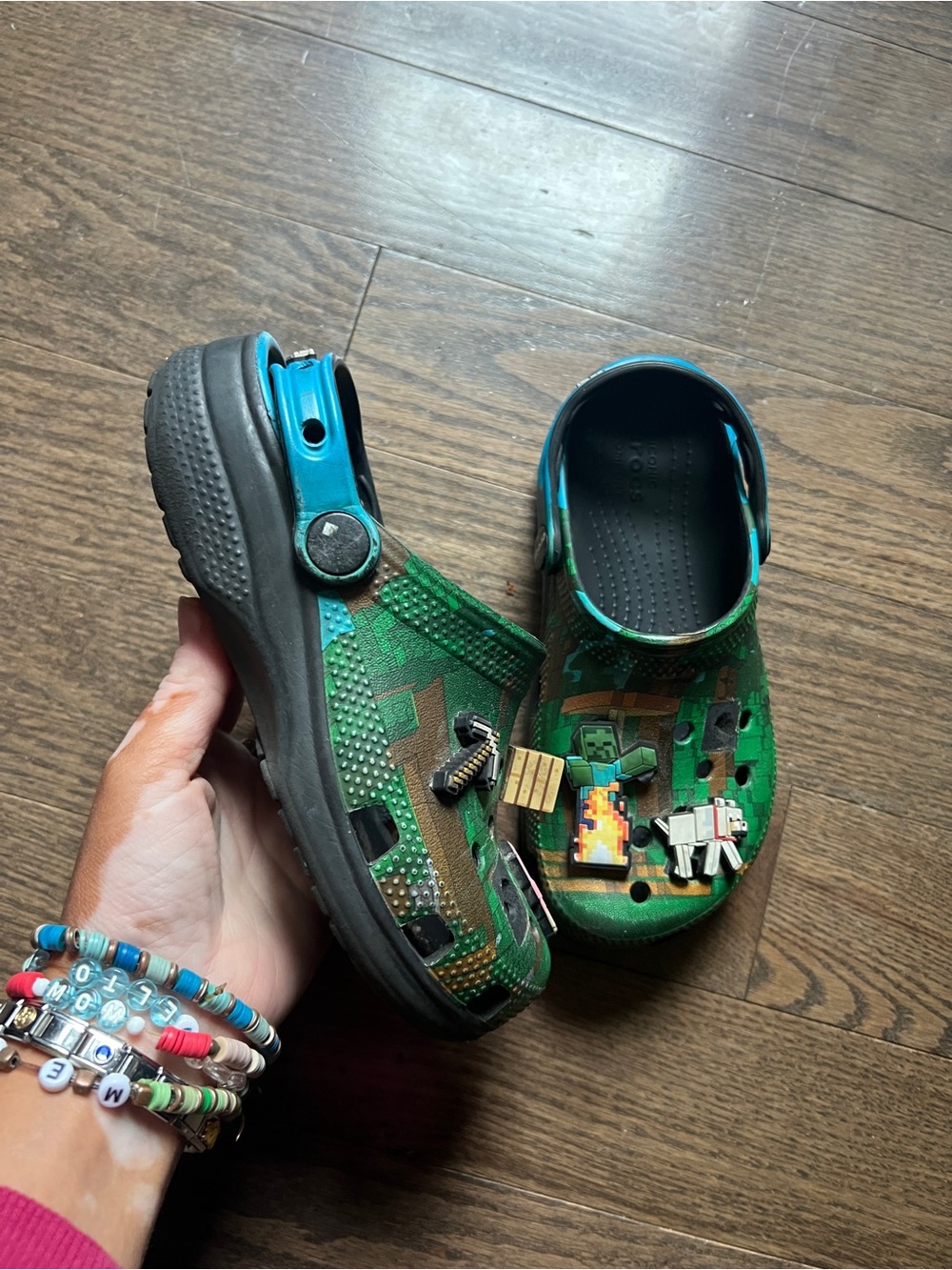 Minecraft Crocs Kids Classic Clog in Green Pixel Print size 13